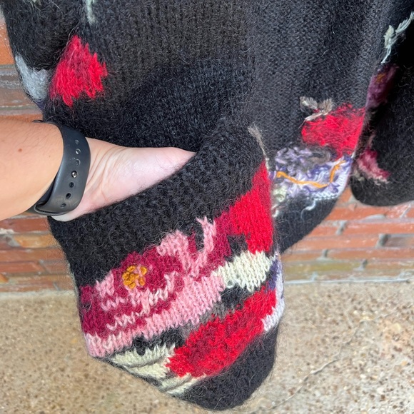 Vintage Express Floral Mohair Blend Button Front Cardigan - Picture 3 of 9